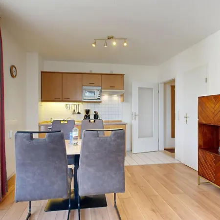 Appartementhaus Binzer Sterne 30