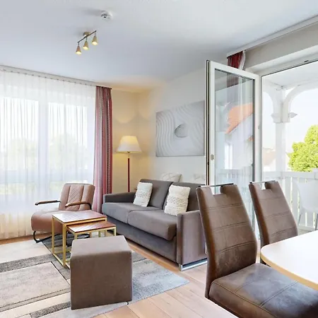 Appartementhaus Binzer Sterne 30 * Binz